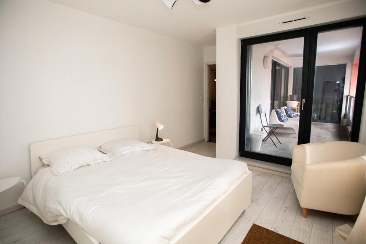 Moderne Au Centre Apartamento *